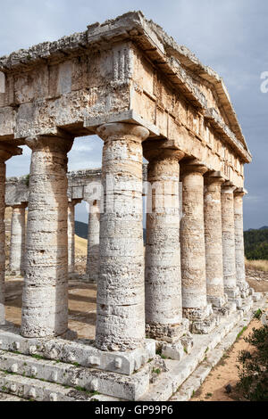 Die dorischen Tempel, Segesta archäologische Stätte, Segesta, Provinz Trapani, Sizilien, Italien Stockfoto