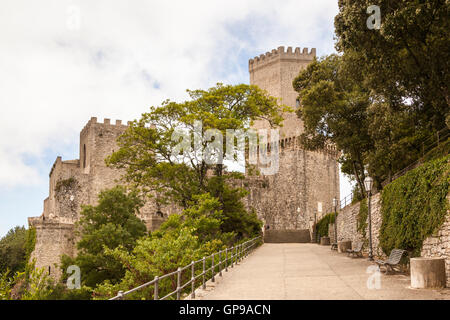 Torri Del Balio, Erice, in der Nähe von Trapani, Sizilien, Italien Stockfoto