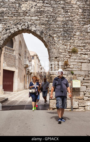 Porta-Trapani, Erice, in der Nähe von Trapani, Sizilien, Italien Stockfoto