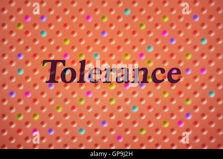 Begriff Toleranz auf abstrakten Hintergrund mit bunten Bubbles geschrieben Stockfoto