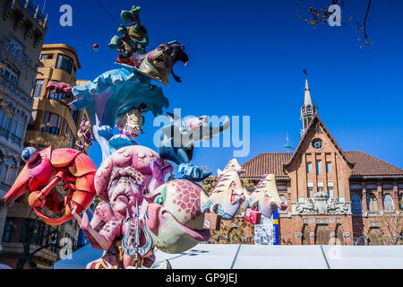 Valencia, Spanien - 16, März, 2008 - die Fallas Festival, fest des Heiligen Josef mit dem floralen Angebot der Jungfrau Maria Stockfoto