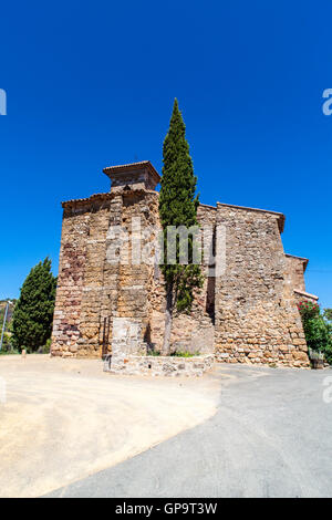 Detail der Eglise Saint-Baudile bei Montouliers in Frankreich Stockfoto