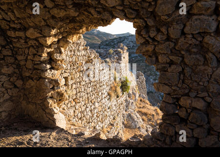 Bestandteil der Burg Pili bei Sonnenuntergang in Insel Kos, Griechenland Stockfoto