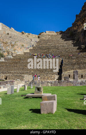 Ollantaytambo, Peru - 16.Mai: Touristen erkunden dieser prächtigen Ruinen von Ollantaytambo. 16. Mai 2016, Ollantaytambo Peru. Stockfoto