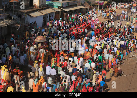 König führt dussehra Festival Prozession, Jagdalpur, Bastar, Chhattisgarh, Indien, Asien Stockfoto