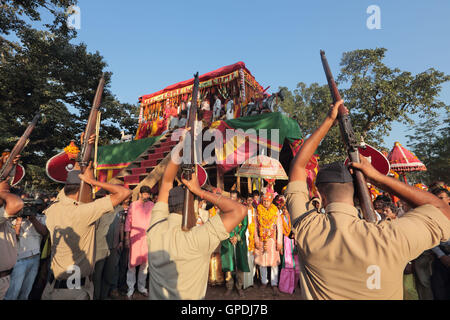 König in dussehra Festival Prozession, Jagdalpur, Bastar, Chhattisgarh, Indien, Asien Stockfoto