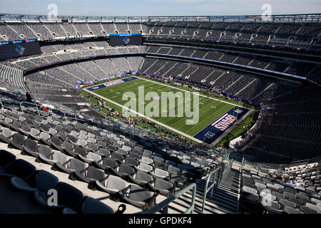 16. Oktober 2011; East Rutherford, NJ, USA; Gesamtansicht der MetLife Stadium vor dem Spiel zwischen den New York Giants und den Buffalo Bills. Stockfoto