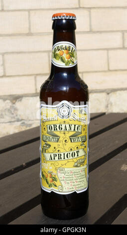 Aprikose Frucht Bier Handwerk gebraut in Stamford England UK Stockfoto