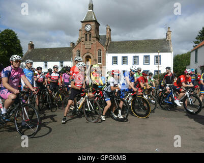 Vierzig Meilen inter Club Amateur Radrennen ab Gifford North Berwick Scotland Stockfoto