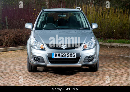 2009 Suzuki SX4 Kompakt-SUV 4 x 4 Stockfoto