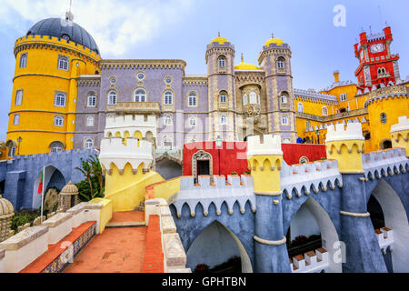 Bunte Fassade des Pena-Palast, Sintra, Portugal Stockfoto