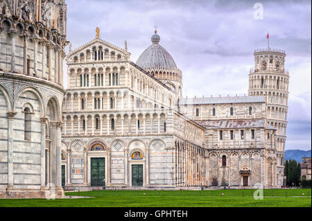 Der schiefe Turm von Pisa auf Piazza dei Miracoli in Pisa, Italien Stockfoto