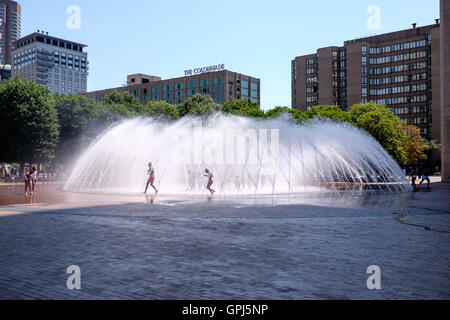 Brunnen am erste Kirche von Christ, Wissenschaftler, in der Christian Science Center in Boston, Massachusetts. USA Stockfoto