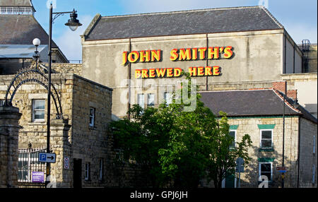 John Smiths Brauerei Gebäude in Tadcaster, North Yorkshire, England UK Stockfoto