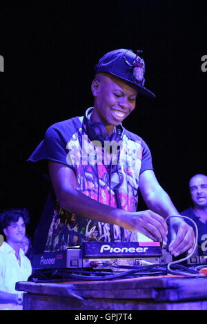 Bacoli, Italien. 04. September 2016. Haut-Stimme der Londoner Band Skunk Anansie, dj Version während Skyy Beach Bacoli Festival in Italien. © Salvatore Esposito/Pacific Press/Alamy Live-Nachrichten Stockfoto