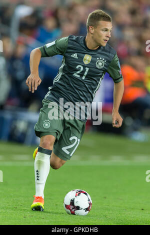 Ullevaal Stadion, Oslo, Norwegen. 04. September 2016. WM Qualifikation Fußball. Norwegen im Vergleich zu Deutschland. Joshua Kimmich Deutschlands in Aktion während des Spiels Fußball WM Qualifikation im Ullevaal-Stadion in Oslo, Norwegen. Bildnachweis: Aktion Plus Sport/Alamy Live-Nachrichten Stockfoto