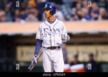 Mai 7, 2010; Oakland, Ca, USA; Tampa Bay Rays Mittelfeldspieler B.J. Upton (2) Im vierten Inning gegen die Oakland Athletics an Oakland-Alameda County Coliseum. tampa bay besiegt Oakland 4-1. Stockfoto