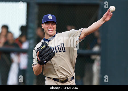 Mai 12, 2010; San Francisco, Ca, USA; San Diego Padres Krug Clayton Richard (33) vor dem Spiel gegen die San Francisco Giants bei AT&T Park. san diego san francisco 5-2 besiegte. Stockfoto