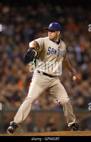 12. Mai 2010; San Francisco, CA, USA;  San Diego Padres Start Krug Clayton Richard (33) während der sechsten Inning gegen die San Francisco Giants im AT&T Park.  San Diego besiegte San Francisco 5-2. Stockfoto