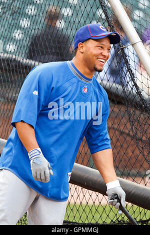 10. August 2010; San Francisco, CA, USA;  Chicago Cubs Shortstop Starlin Castro (13) vor dem Spiel gegen die San Francisco Giants im AT&T Park. Stockfoto