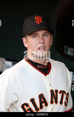 September 15, 2010, San Francisco, Ca, USA; San Francisco Giants catcher Buster posey (28) im dugout vor dem Spiel gegen die Los Angeles Dodgers at&t Park. Stockfoto