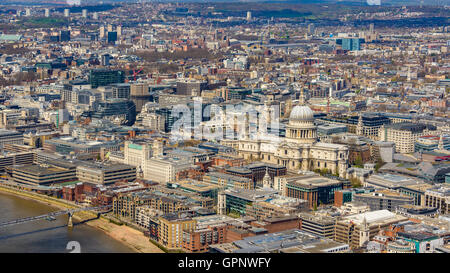 London und St. Pauls Cathedral Luftaufnahme, in England, UK Stockfoto