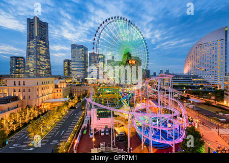 Yokohama, Japan Stadtbild in der Abenddämmerung. Stockfoto