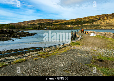 Der alten Mole auf Loch Scresort, Kinloch, Isle of Rum, Scotland, UK. Stockfoto