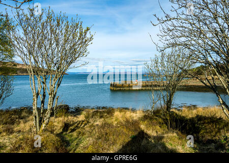 Der alten Mole auf Loch Scresort, Kinloch, Isle of Rum, Scotland, UK. Stockfoto