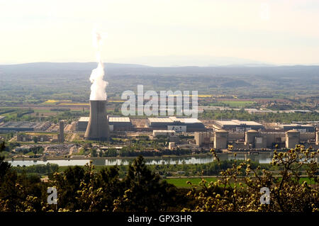 Tricastin Kernkraftwerk befindet sich im Südosten von Frankreich. Stockfoto