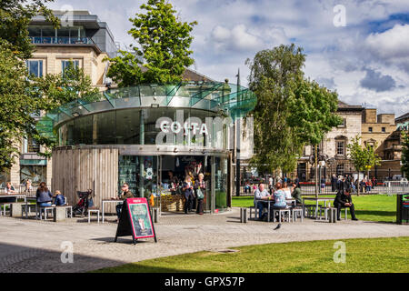Costa Coffee-Shop in St Andrew Square, Edinburgh, Schottland. Stockfoto