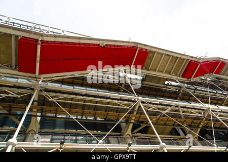 The Centre Pompidou in Paris designed in the style of high-tech architecture Stockfoto
