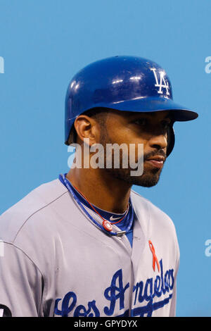 Juli 18, 2011; San Francisco, Ca, USA; Los Angeles Dodgers Mittelfeldspieler matt Kemp (27) an der dritten Unterseite gegen die San Francisco Giants steht im vierten Inning bei AT&T Park. San Francisco Los Angeles 5-0 besiegte. Stockfoto