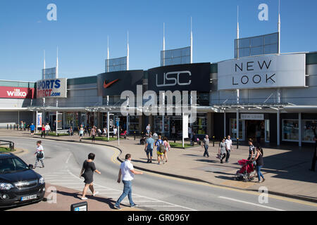 Parkgate shopping Stadion weg Rotherham Stockfoto