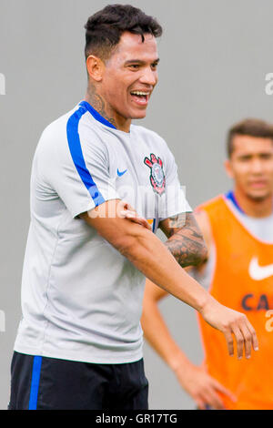 Sao Paulo, Brasilien. 05. Sep, 2016. Giovanni Augusto während die Korinther Ausbildung bei CT Joaquim Grava, East Zone von São Paulo statt. Das Team bereitet sich für den Kampf gegen Sport am Donnerstag gültig für Brasileirão 2016 Chevrolet. Foto: Marco Galvão/Foto Arena/Alamy Live News Stockfoto