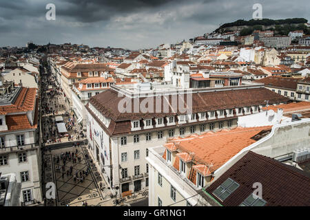 Panorama der Innenstadt von Lissabon, Portugal Stockfoto
