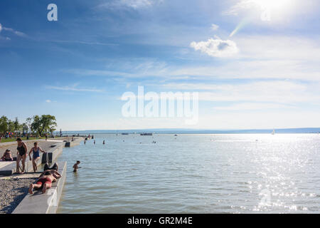 Illmitz: öffentliche Baden Strand Lido, Neusiedler See, Neusiedler See, Schwimmer, Segelboot, Sonnenanbeter, Österreich, Burgenland, Stockfoto