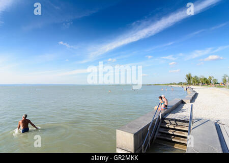 Illmitz: öffentliche Baden Strand Lido, Neusiedler See, Neusiedler See, Schwimmer, Österreich, Burgenland, Stockfoto