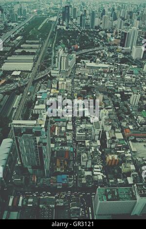 Wolkenkratzer, Hochhäuser aus Baiyoke Tower 2 in Bangkok, Thailand Stockfoto
