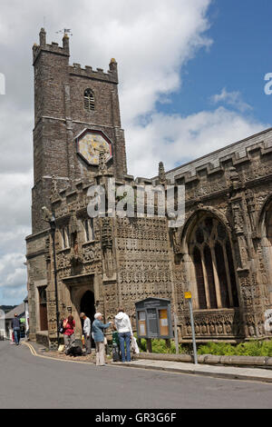 Die Pfarrei Kirche von Str. Mary Magdalene in Launceston, Cornwall, England Stockfoto