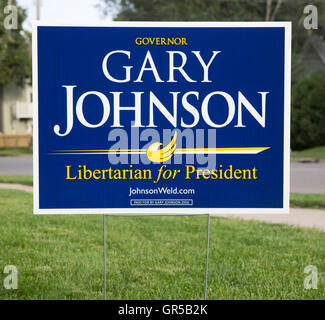 2016 Yard Zeichen für libertären Kandidaten Gary Johnson für den Präsidenten der Vereinigten Staaten. Gary Johnson diente 29. als Gouverneur von New Mexico (1995–2003). Stockfoto