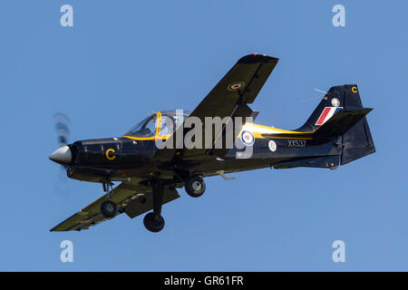 Scottish Aviation Bulldog G-CBCB Ankunft für statische Anzeige bei Royal International Air Tattoo (RIAT) Stockfoto