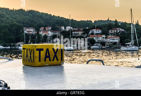 Taxischild Stockfoto