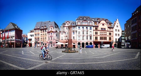 Marktplatz Marktplatz Mainz Rheinland Pfalz Rheinland-Pfalz Deutschland Europa Stockfoto