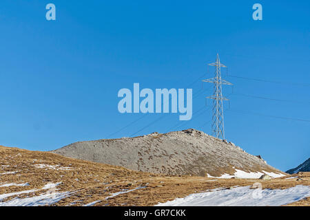 Energiequellen In Alpen Stockfoto