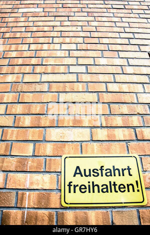 Ausfahrt freihalten Stockfoto