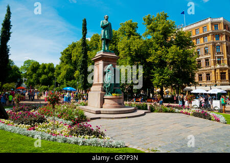 J.l. Runeberg-Denkmal, Esplanadin blieb, Esplanade Park + Helsinki, Finnland Stockfoto