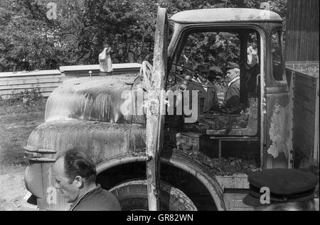 Feuer-Schaden LKW Bw 1970 Stockfoto