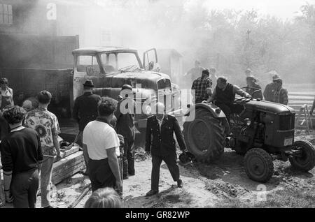 Feuer-Schaden LKW Bw 1970 Stockfoto