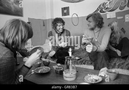 Alexis Korner 1972 Bw Stockfoto